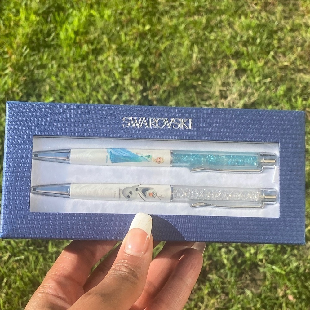 - Swarovski FROZEN pen set , NIB​​